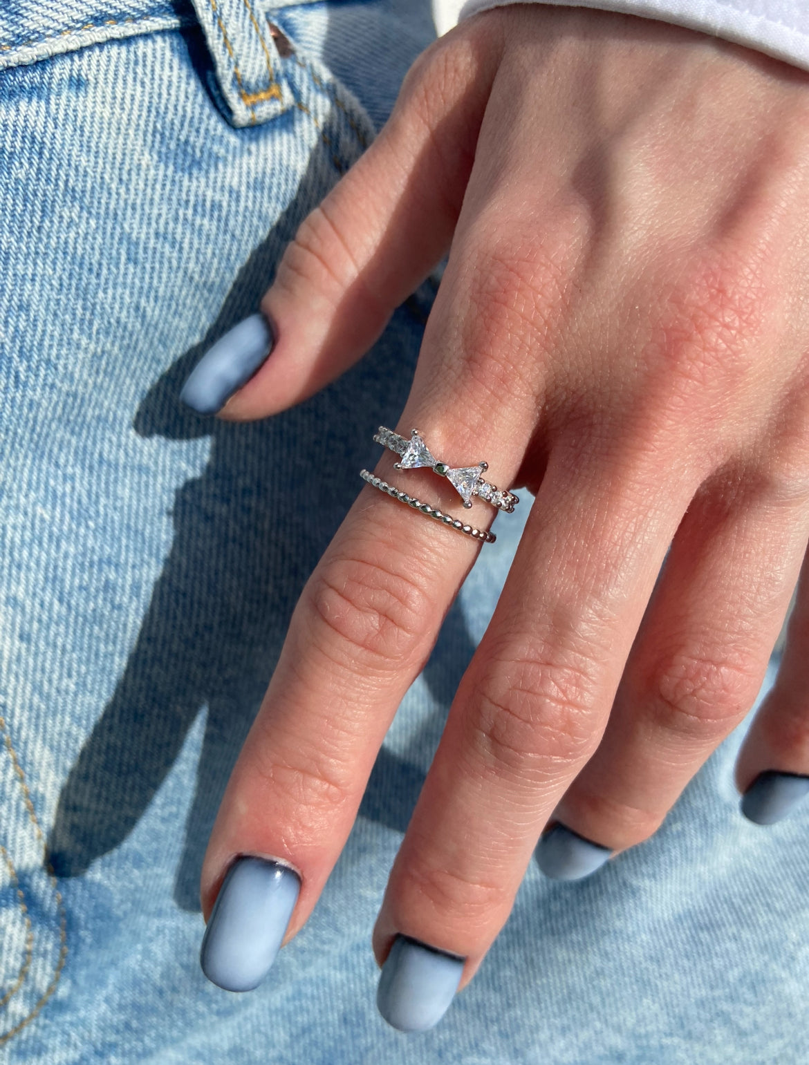 Каблучка Bow